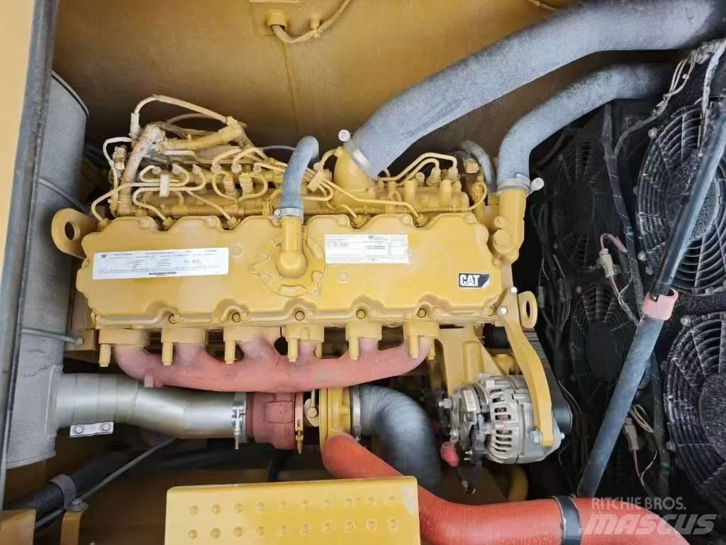 CAT 330GC Верижен екскаватор