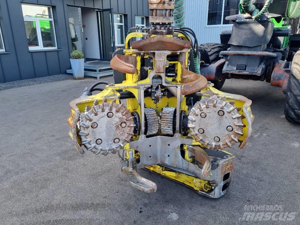 John Deere 1270 G Харвестери