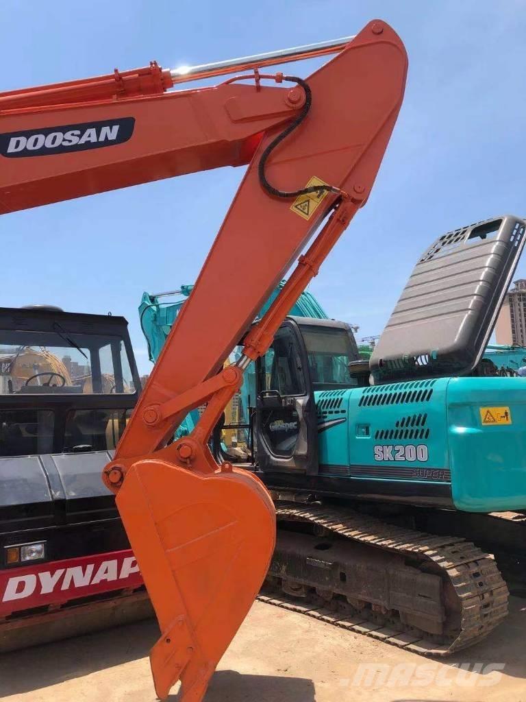Doosan DH 220 LC-7 Верижен екскаватор