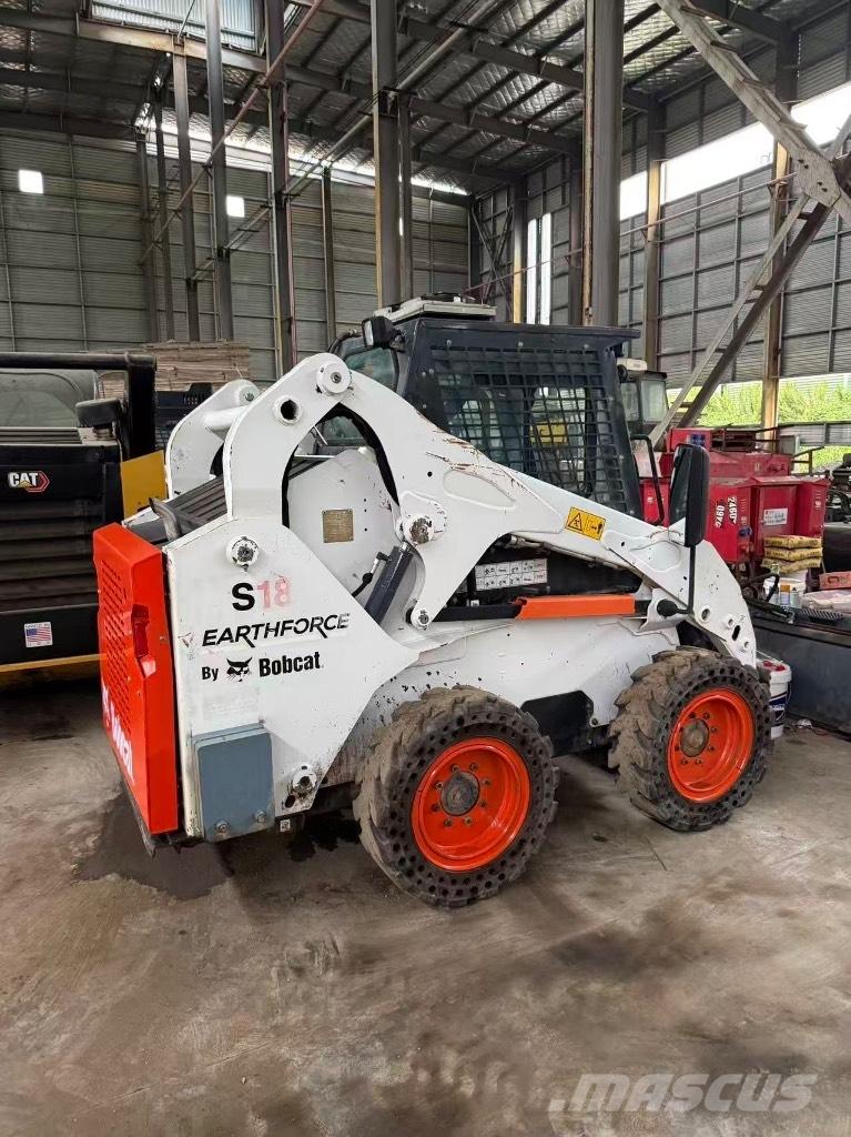 Bobcat S 18 Мини товарачи
