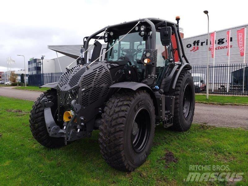 Valtra N 155 Direct Трактори