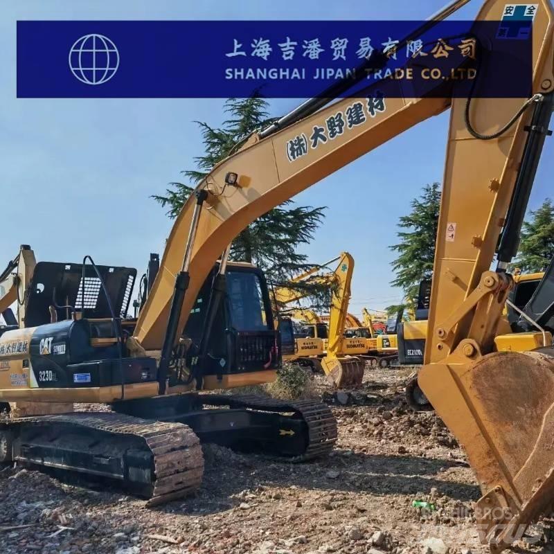 CAT 323 D Верижен екскаватор
