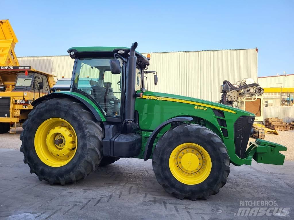 John Deere 8345 R Трактори