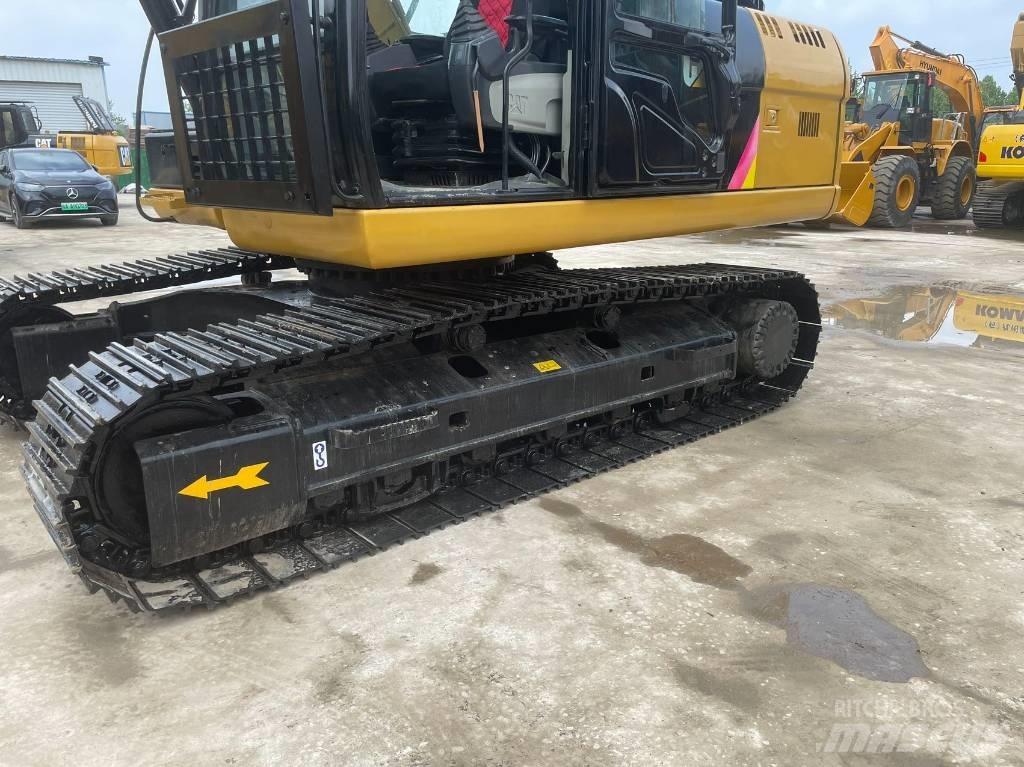 CAT 320D Верижен екскаватор