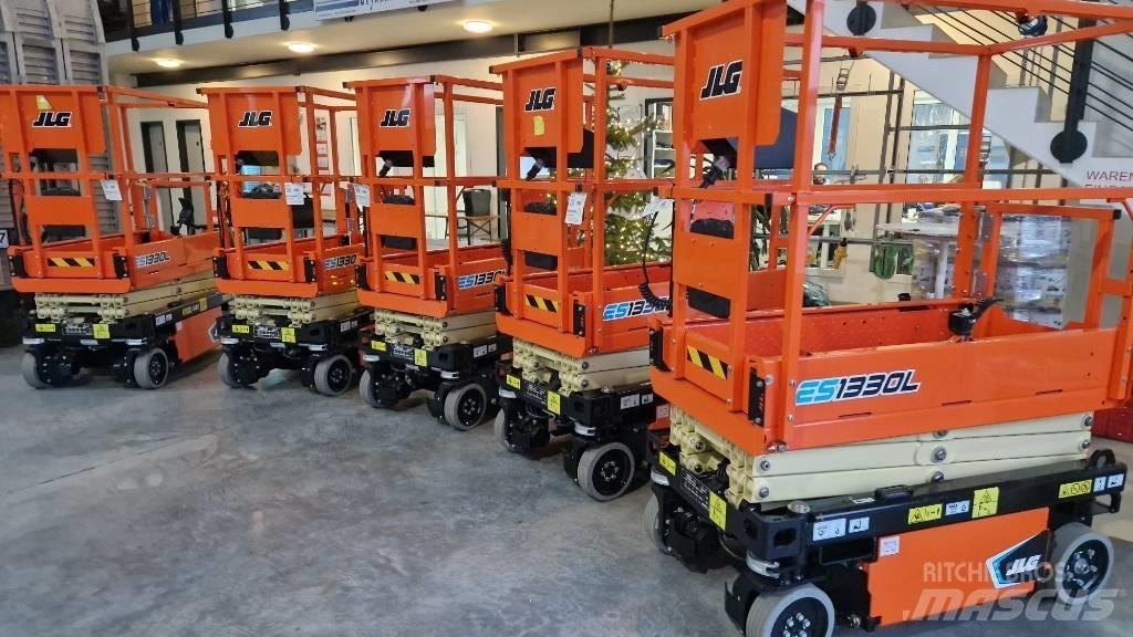 JLG ES 1330 L Ножични работни платформи