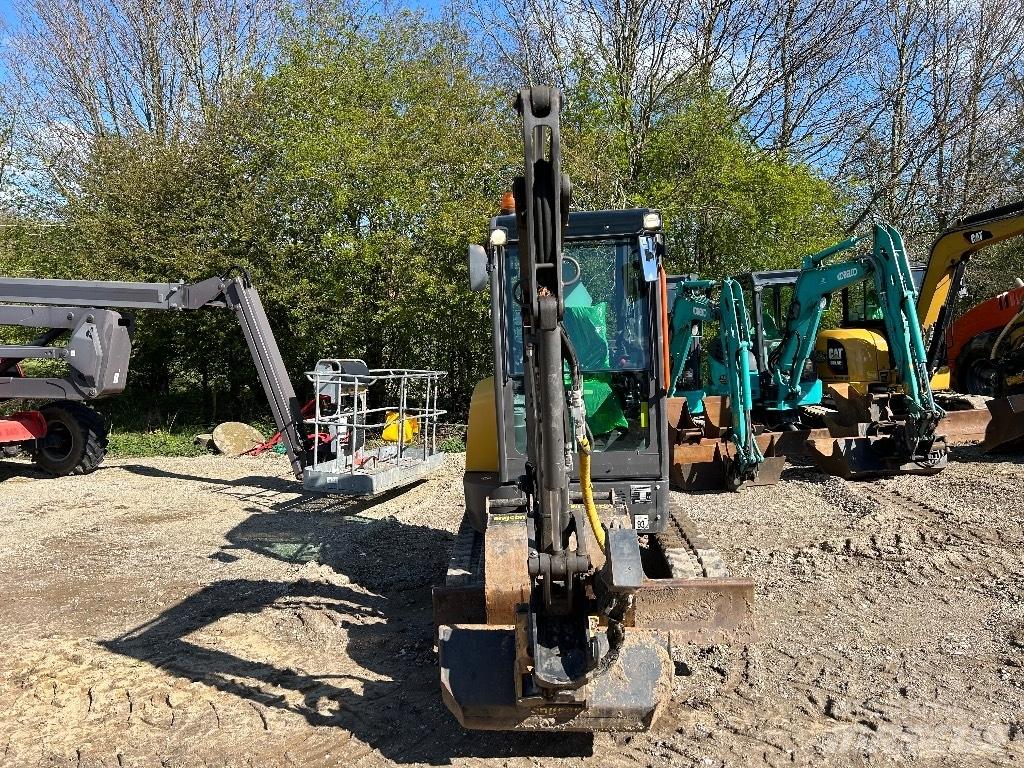 Volvo ECR 25 D Мини екскаватори < 7 т