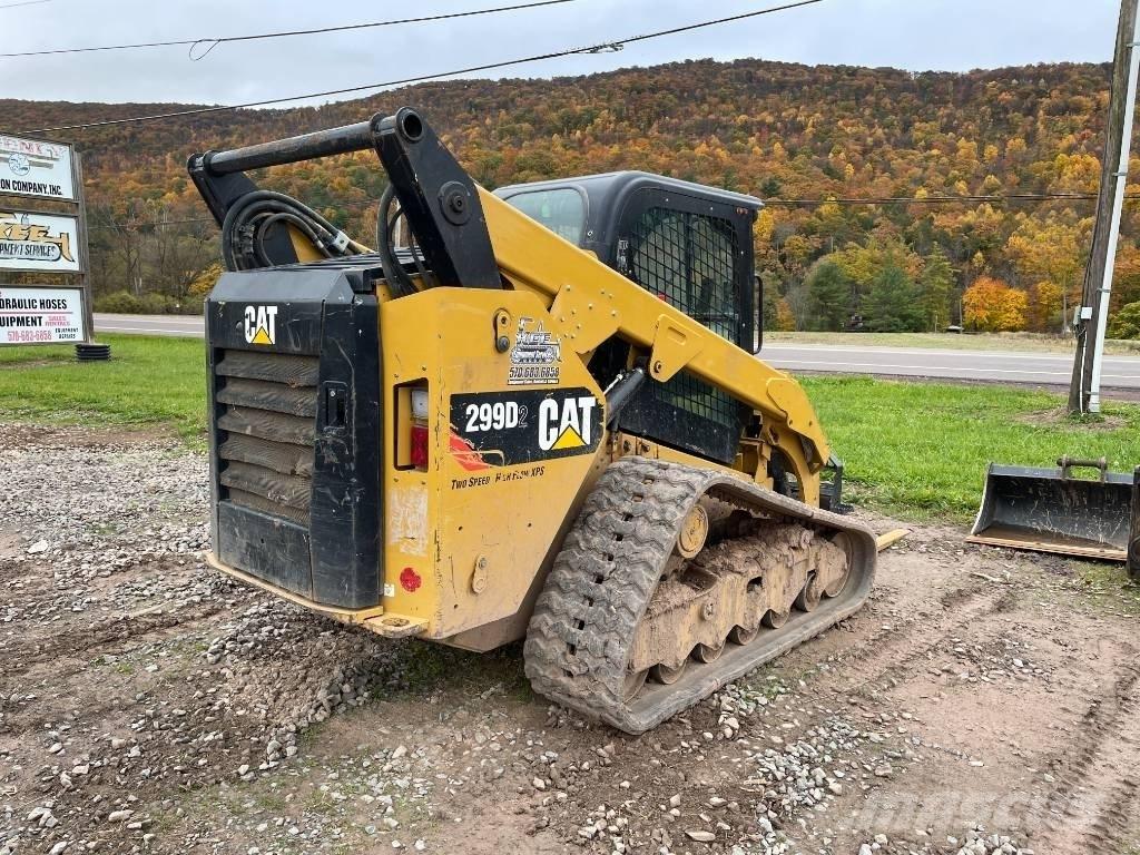 CAT 299 D 2 Мини товарачи
