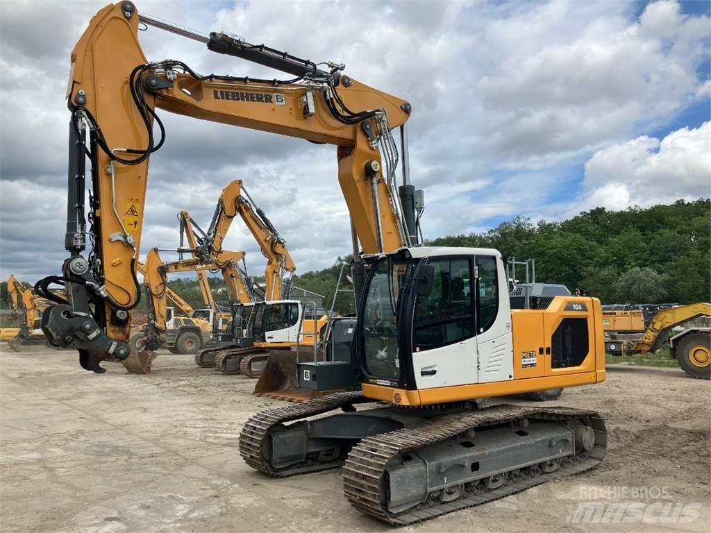 Liebherr R924 Верижен екскаватор