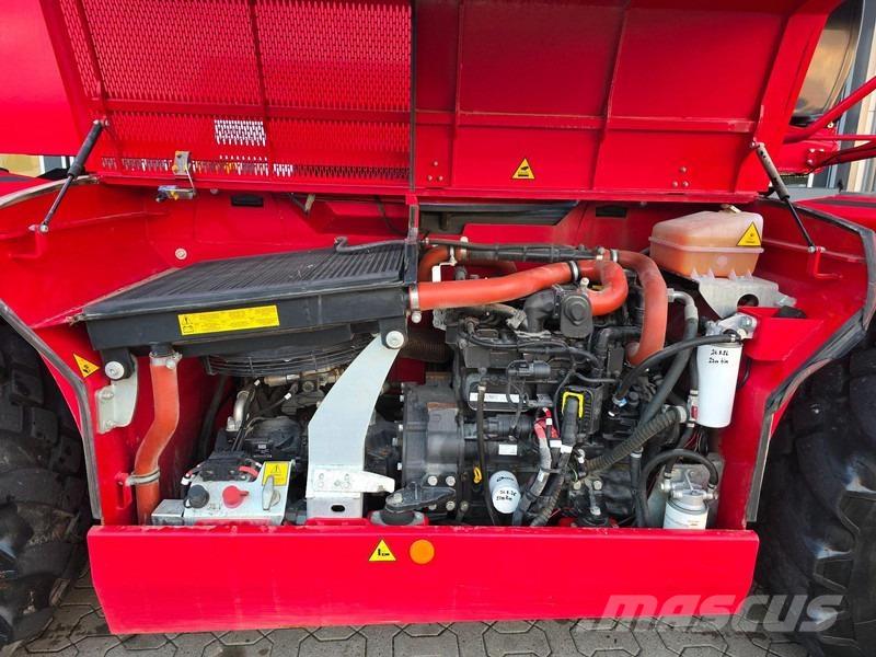 Magni RTH 6.25 Телескопични челни товарачи
