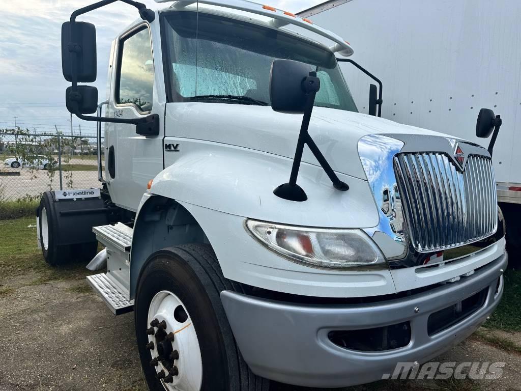 International MV607 Влекачи