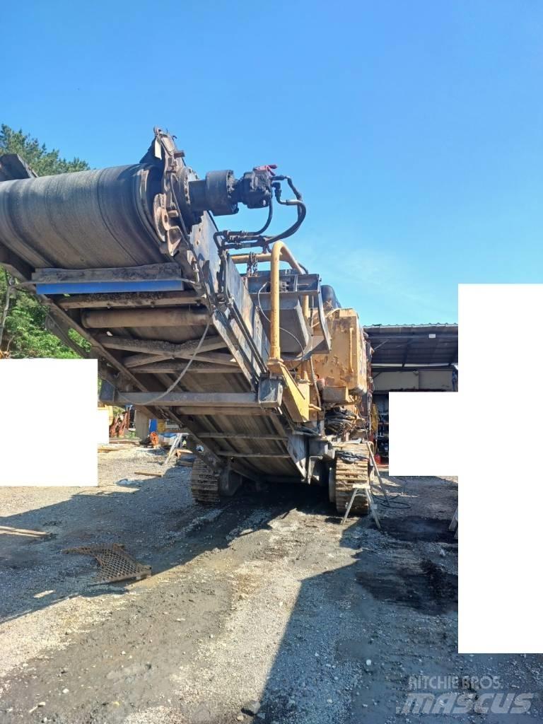 Komatsu BR 550 JG-1 Трошачки