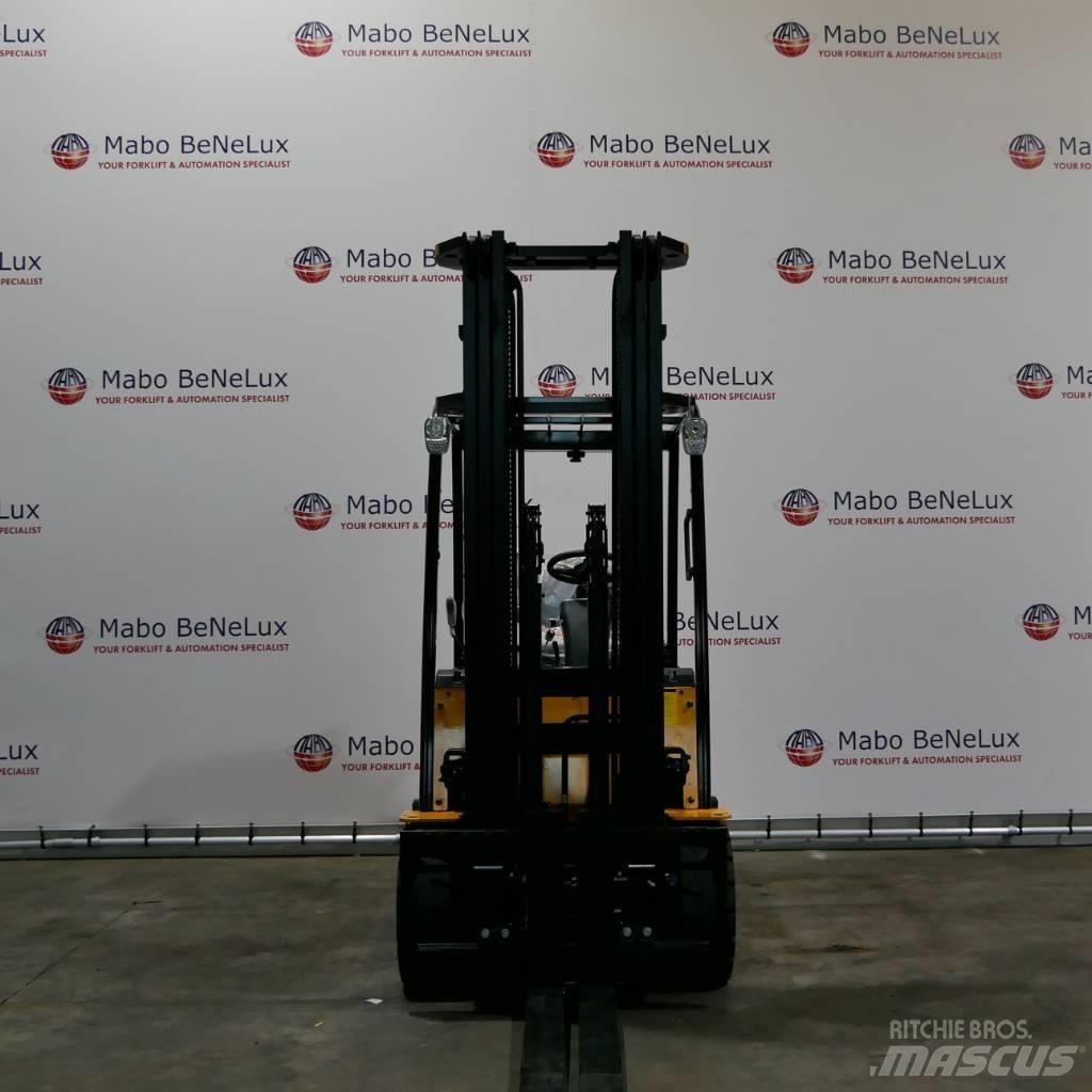 Hyundai 30 BH-9 Електрически вилични кари-повдигачи