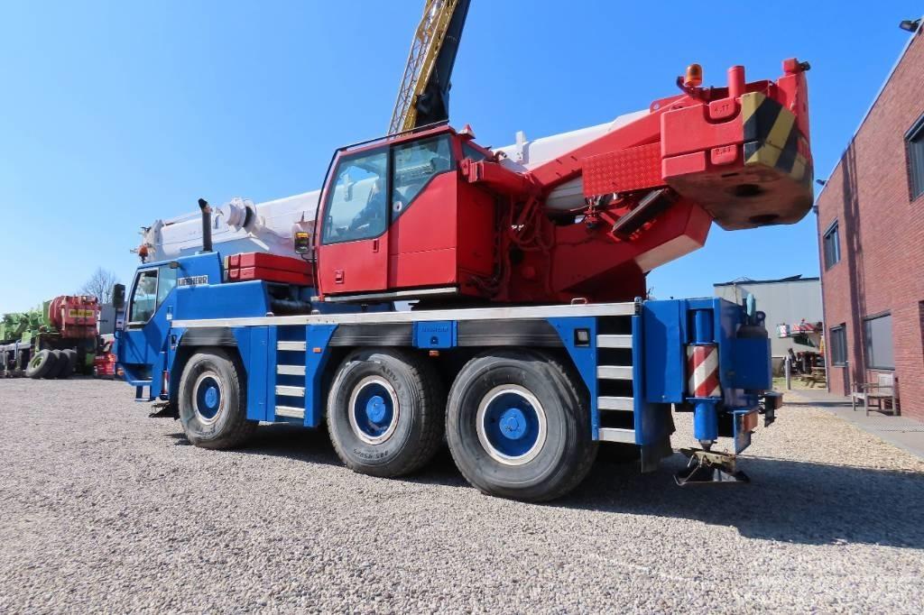 Liebherr LTM 1055-1 Всъдеходни кранове