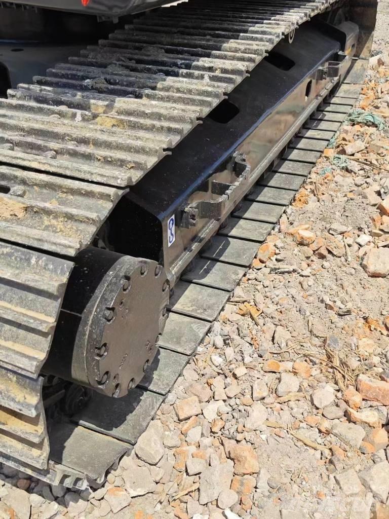 Hitachi ZX200 Верижен екскаватор