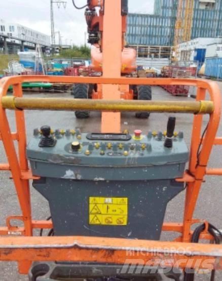 JLG 1200 SJP Телескопични повдигачи
