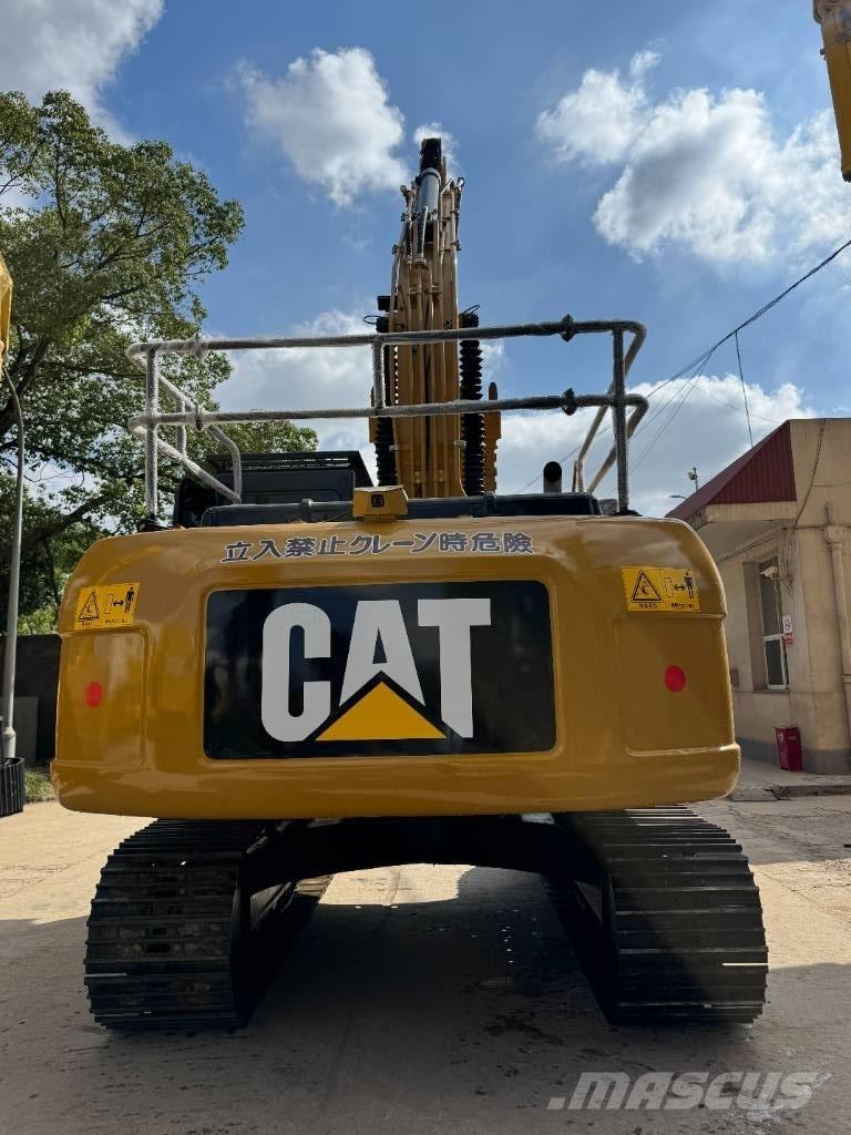 CAT CAT320D Средни екскаватори 7т - 12т
