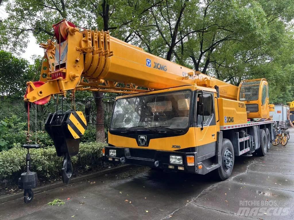 XCMG QY25KC Всъдеходни кранове