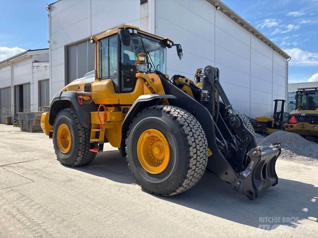 Volvo L110H Колесни товарачи