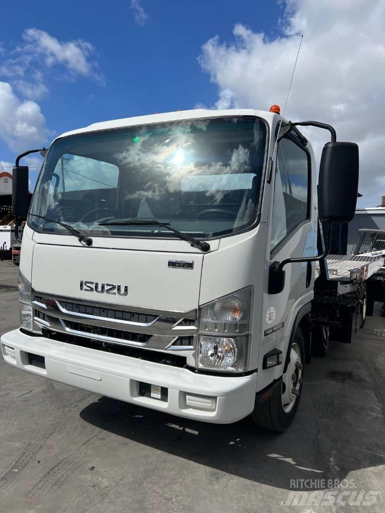 Isuzu NRR 4X2 Разглобяеми надстойки