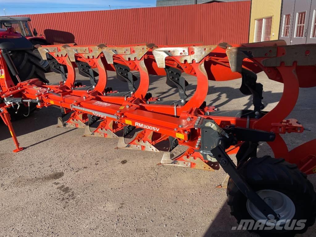 Kubota RM 3005 V Реверсивни плугове