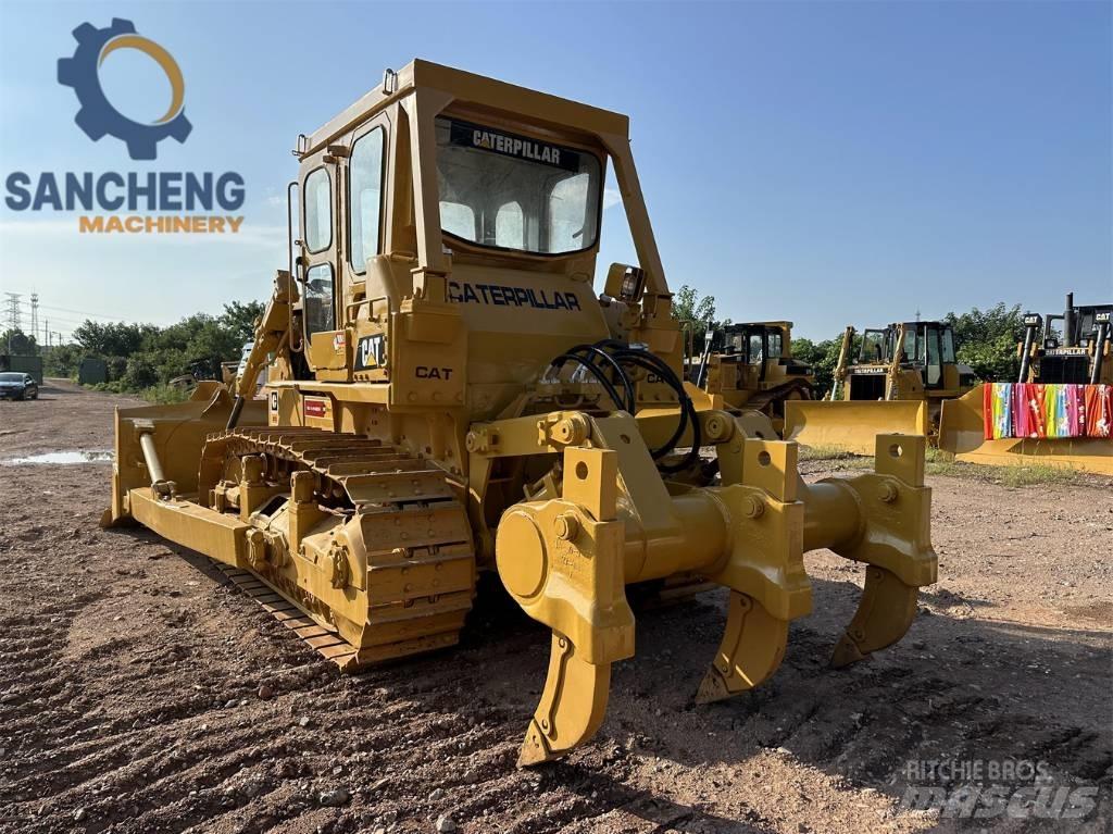 CAT D 7 G Верижни булдозери
