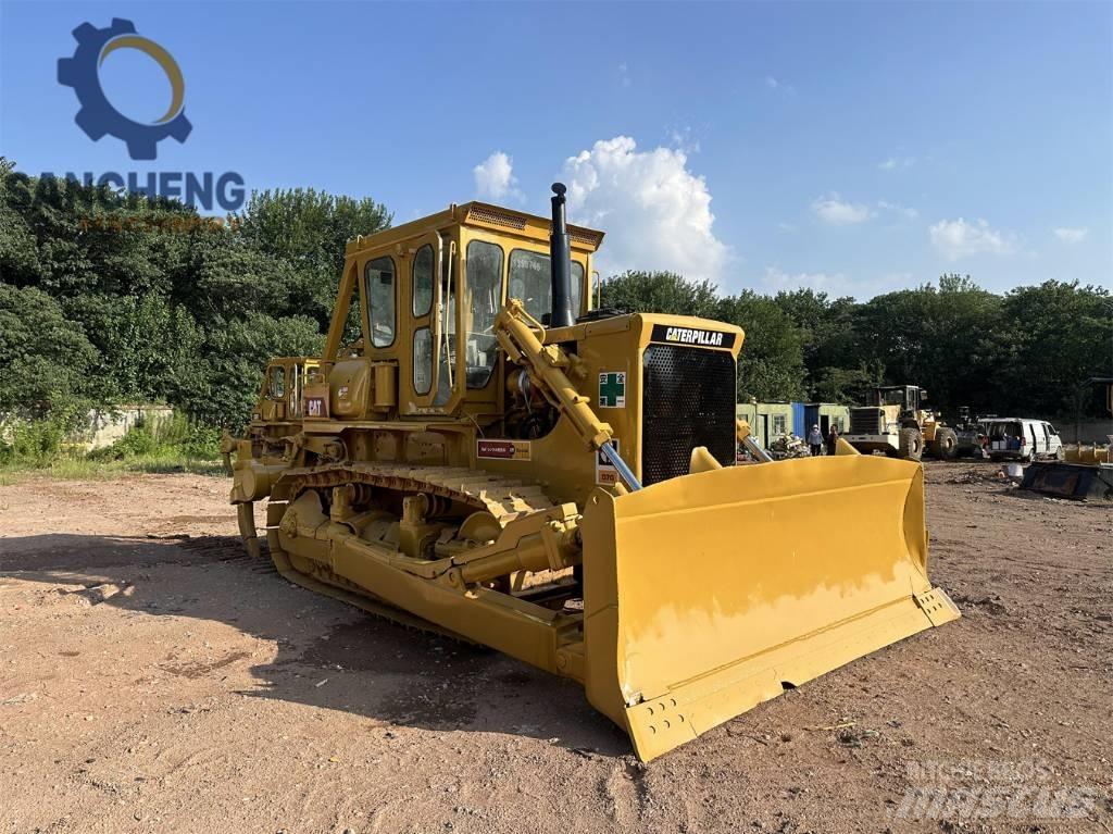 CAT D 7 G Верижни булдозери
