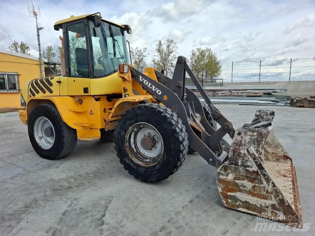 Volvo L 45 B Колесни товарачи