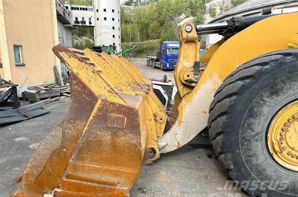 CAT 980 K Колесни товарачи