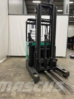 Mitsubishi RB16N3 Ретрак/ Високоповдигач с изместване на вилката напред