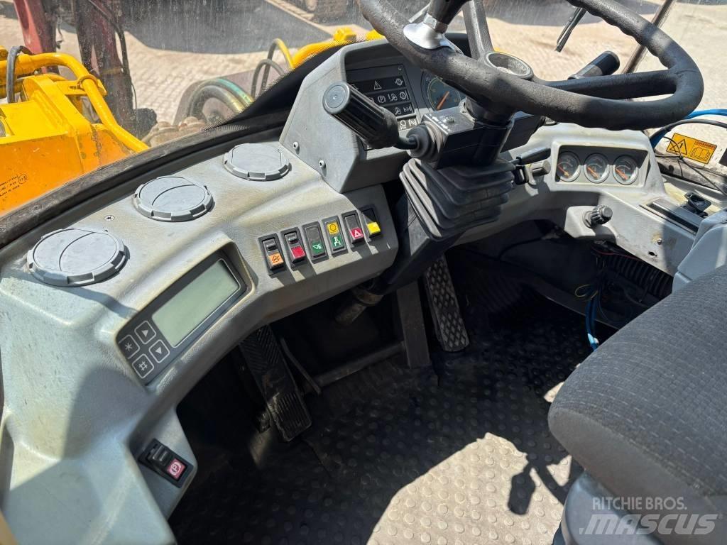 Volvo L 180 C Колесни товарачи