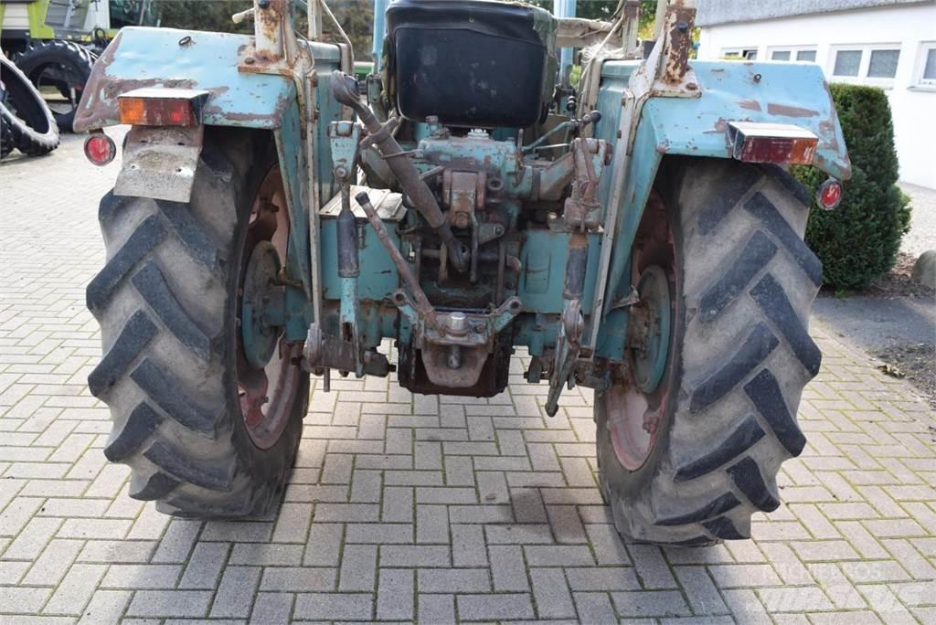 Hanomag Granit 500 Трактори