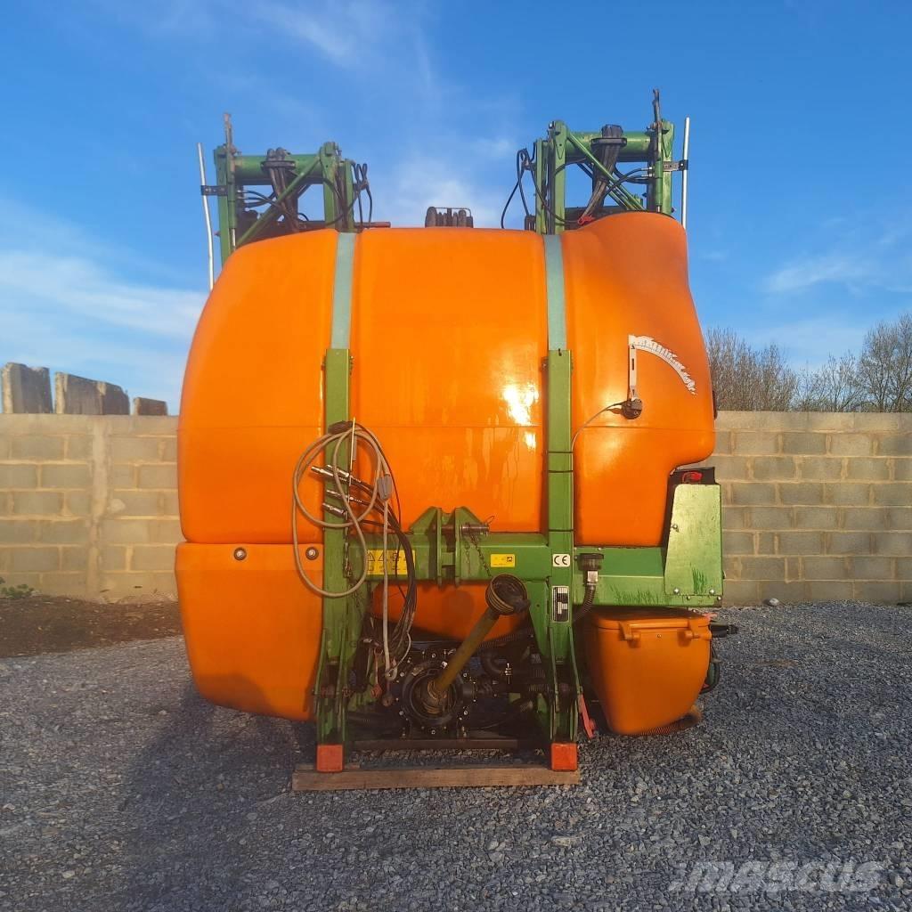 Amazone UF 1801 Навесни пръскачки
