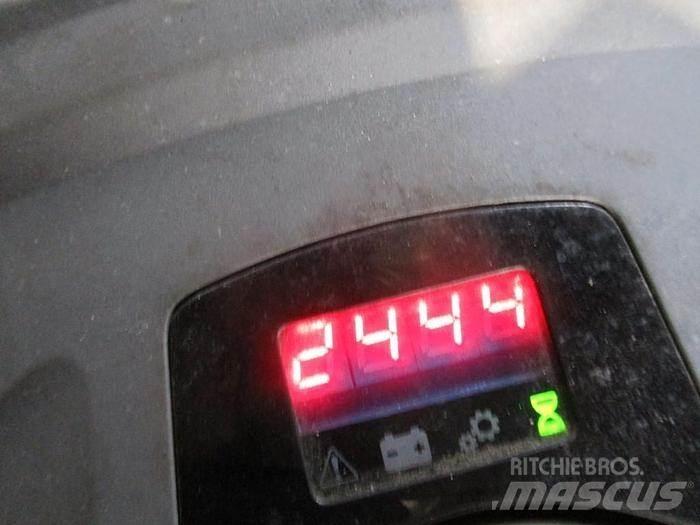 Toyota LPE 250 Транспалетни колички с платформи