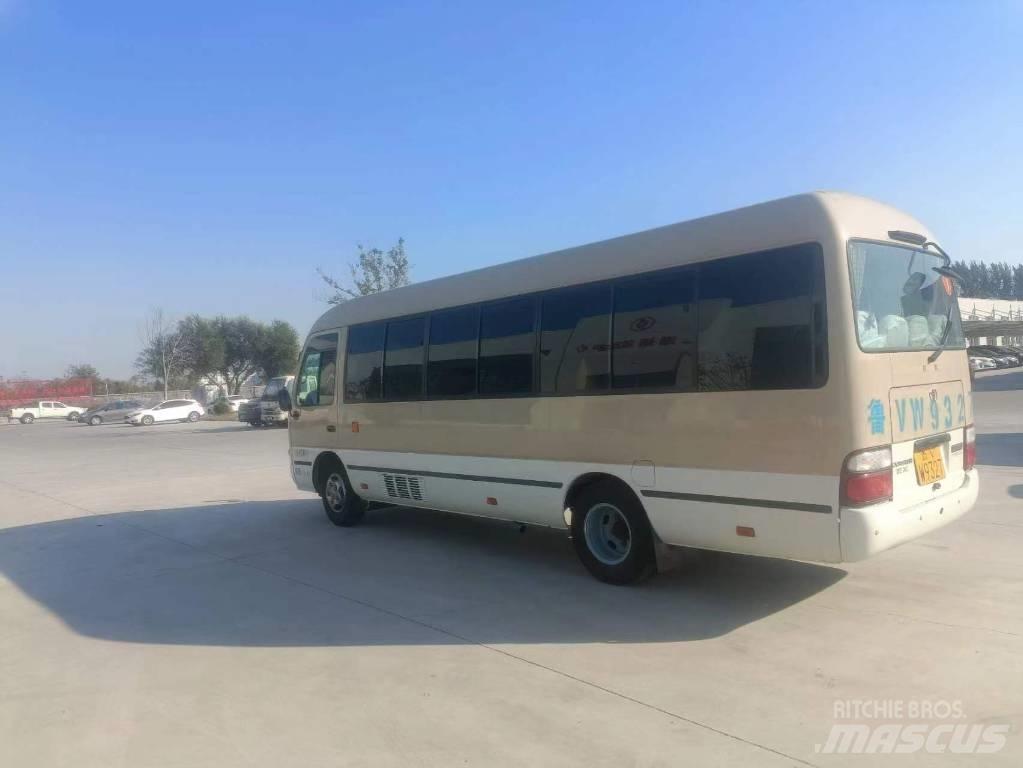 Toyota Coaster Bus Мини бусове