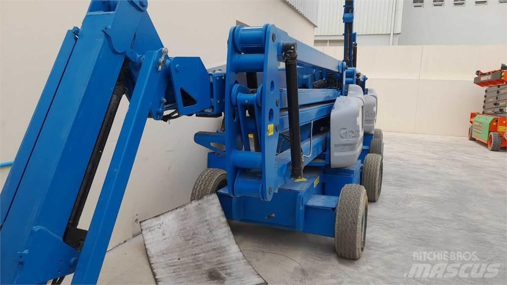Genie Z45/25JDC Съчленени стрелови подемници