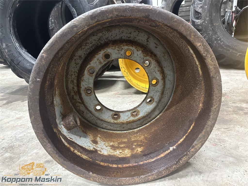 Valmet 860 24x26,5 Гуми