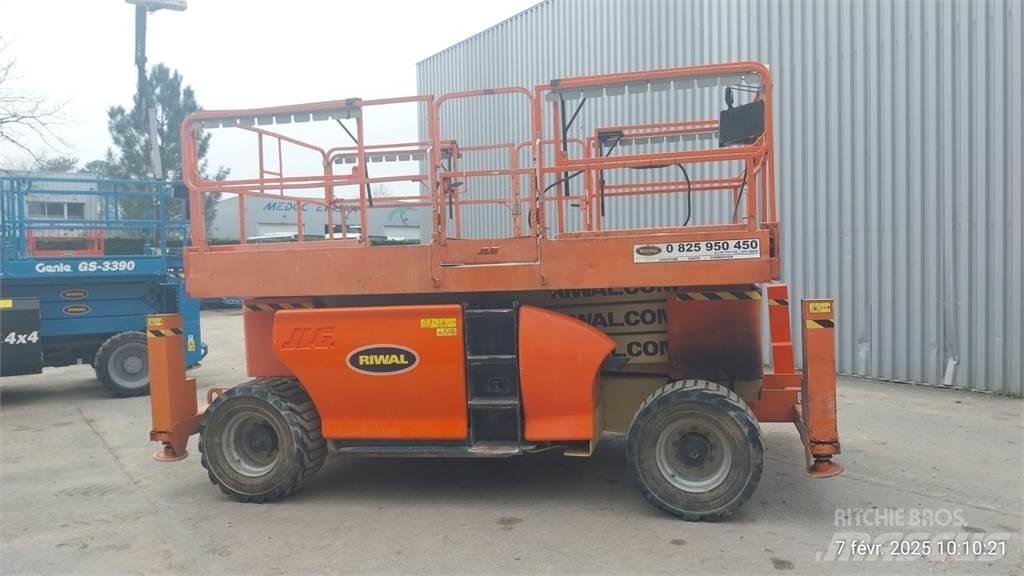 JLG 3394RT Ножични работни платформи