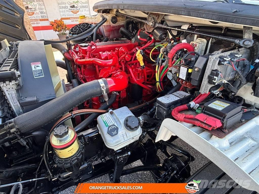 Freightliner M2 Каросерии