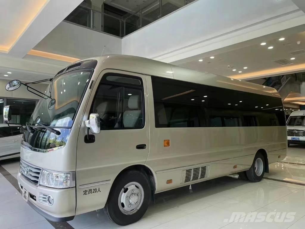 Toyota Coaster Bus Мини бусове