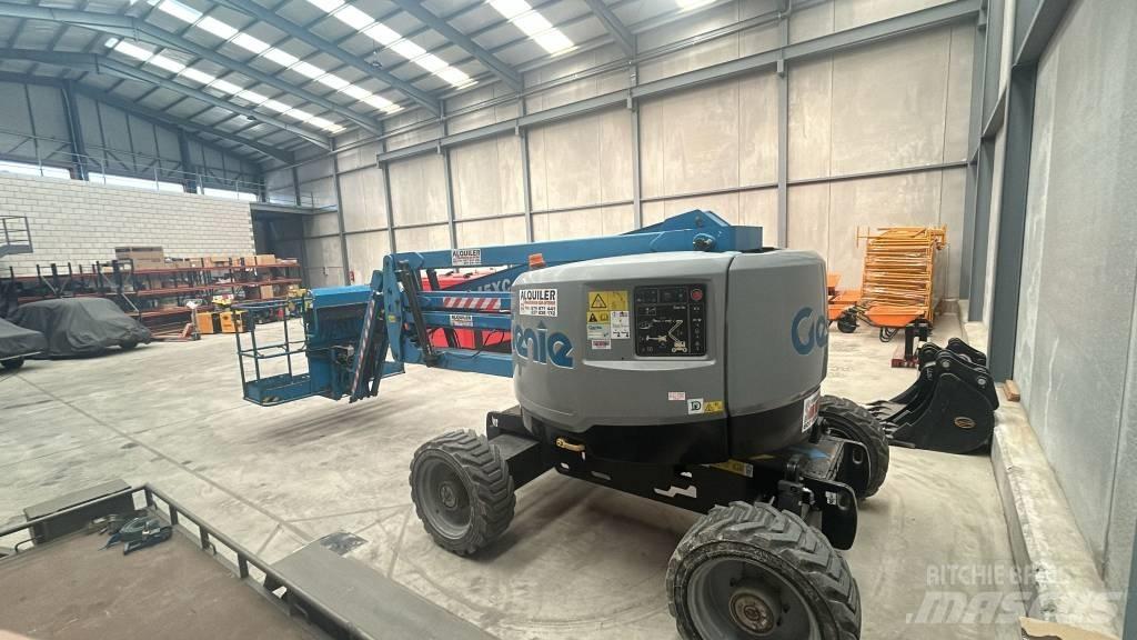 Genie Z 45/25 XC Съчленени стрелови подемници