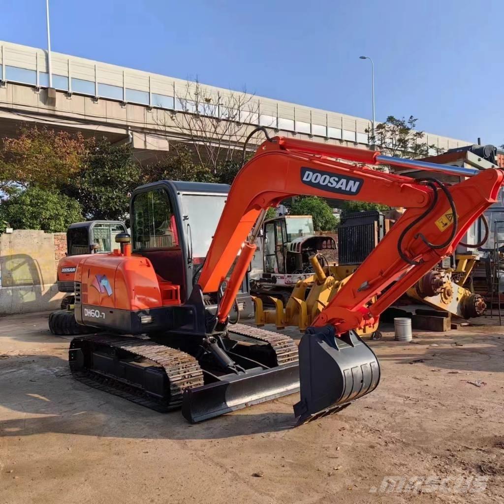 Doosan DH 60-7 Мини екскаватори < 7 т