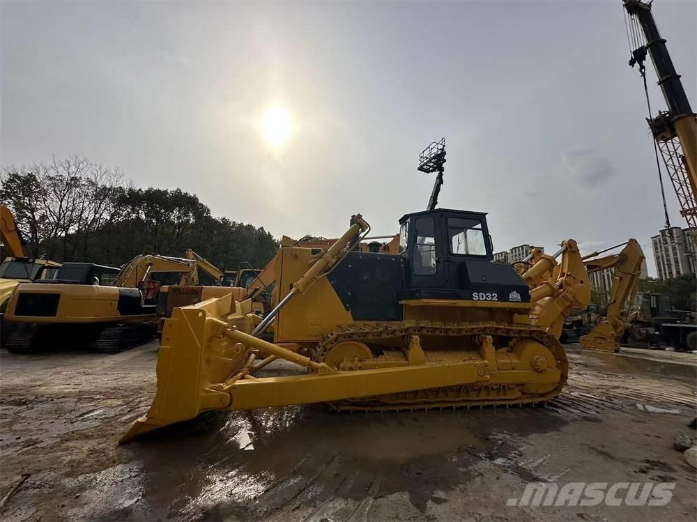 Shantui SD 32 Верижни булдозери
