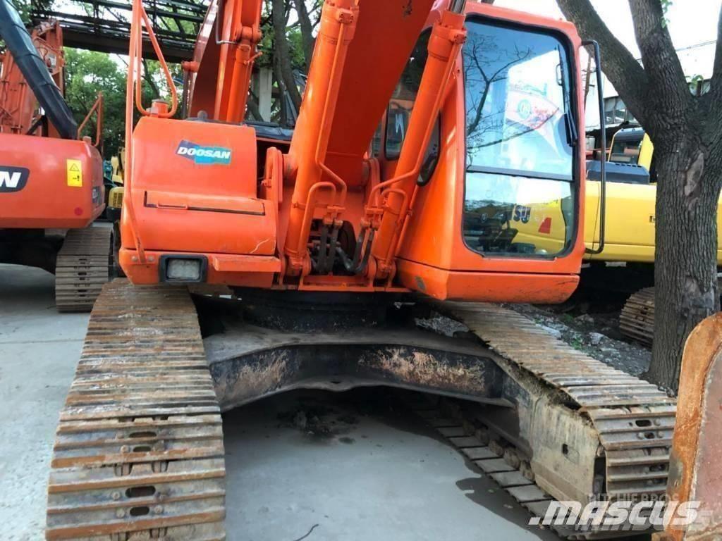 Doosan 220-7 Верижен екскаватор