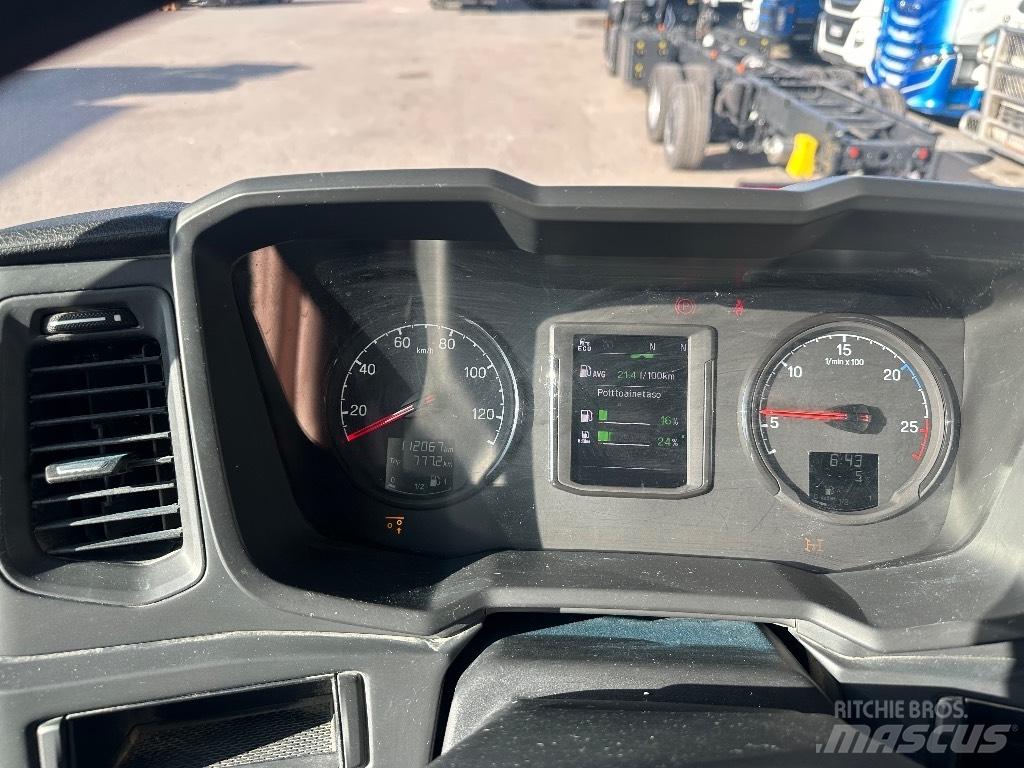 Scania P 360 Камиони с кран с кука