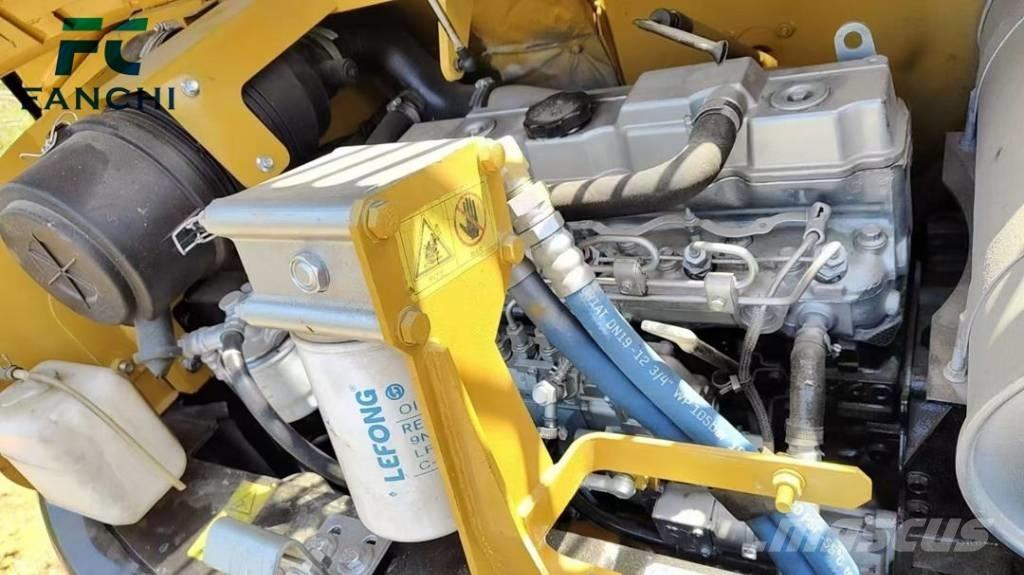 CAT 308 C Средни екскаватори 7т - 12т