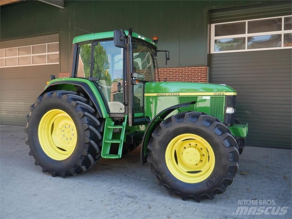 John Deere 6910 PQ Трактори