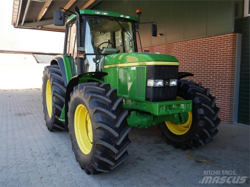 John Deere 6910 PQ Трактори