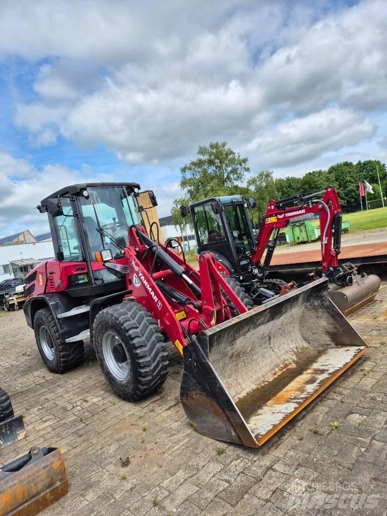 Yanmar V100/5 Колесни товарачи