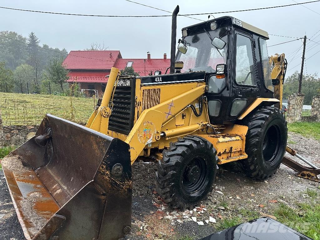 CAT 416B Товарач със заден ексватор