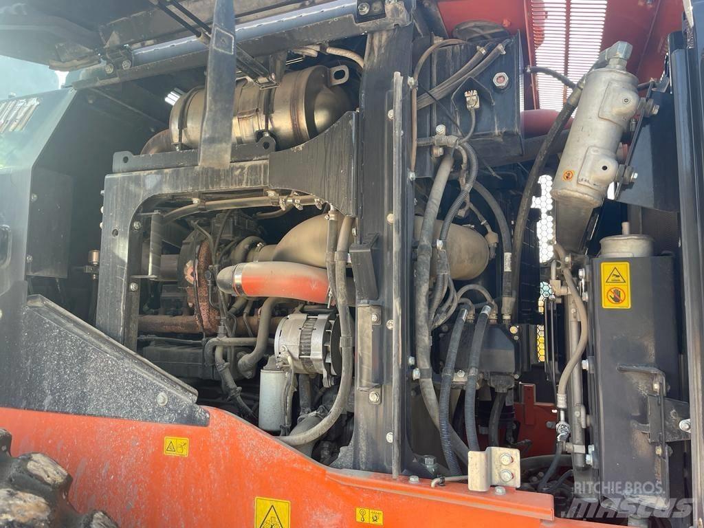Hitachi ZW 250-6 Колесни товарачи